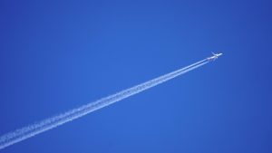 Commercial airplane flying1